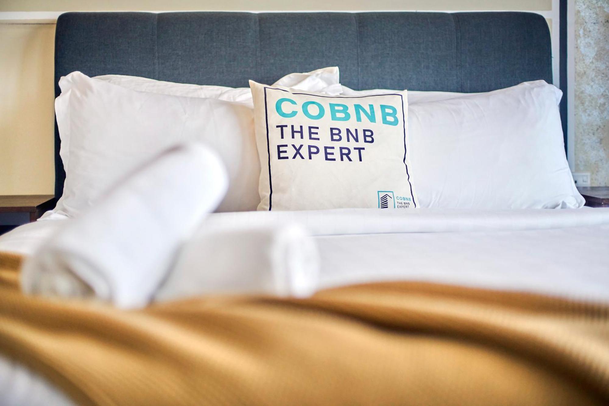 Arte Plus Klcc Designer Suites By Cobnb Kuala Lumpur Exterior photo