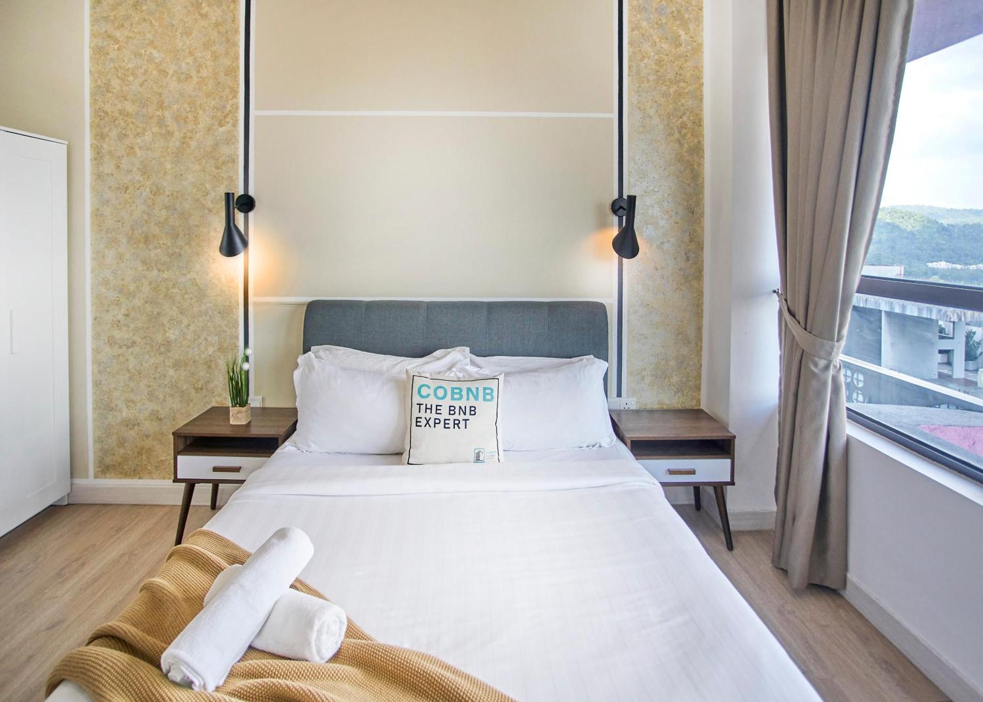 Arte Plus Klcc Designer Suites By Cobnb Kuala Lumpur Exterior photo